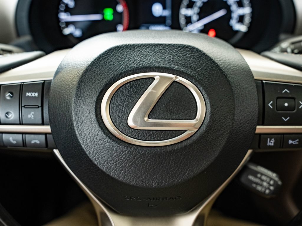 Used 2021 Onyx Black Lexus 460 Premium image 29