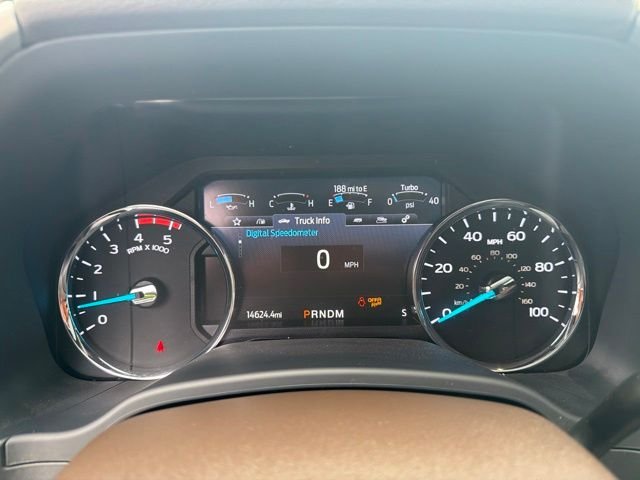 Used 2022 White Ford King Ranch image 37