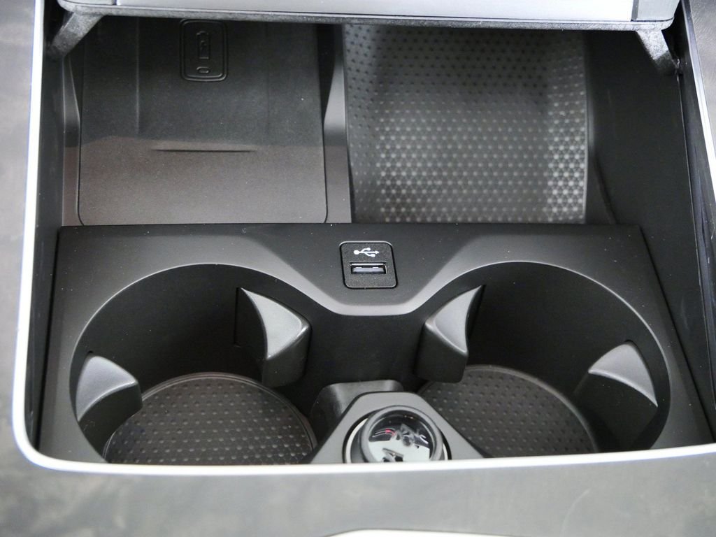 New 2026 Skyscraper Grey Metallic BMW xDrive40i image 46