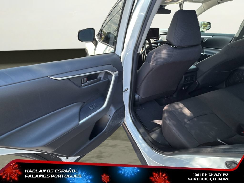Used 2023 White Toyota LE image 18