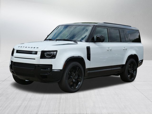 2026 Land Rover Defender 130 X-Dynamic SE