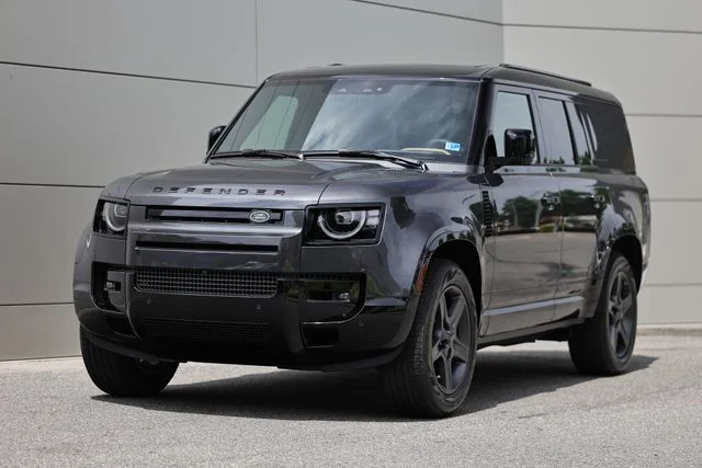 New 2026 Gray Land Rover X-Dynamic SE image 1