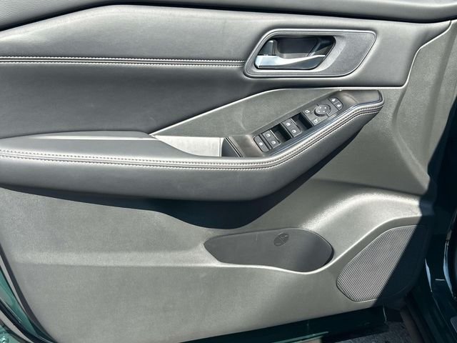 New 2026 Obsidian Green Pearl Nissan Dark Armor™ image 21