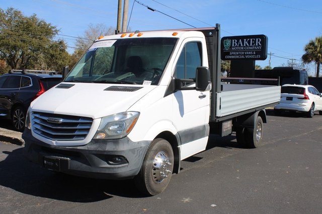 2015 Freightliner Sprinter 3500 14 Foot Flat Bed