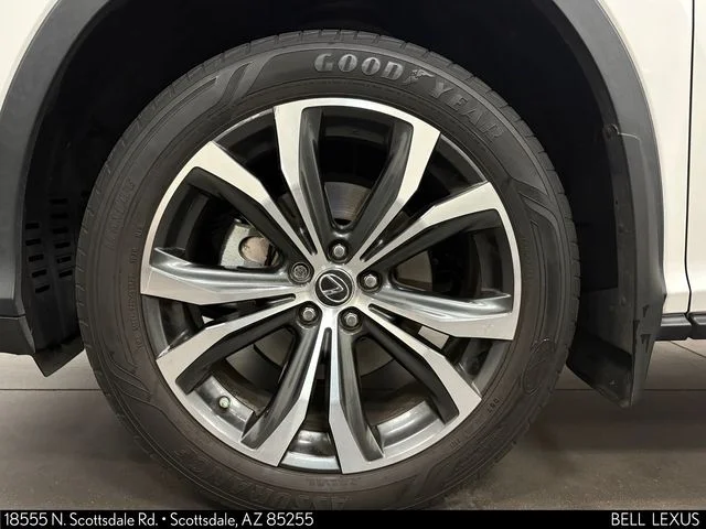 Used 2020 White Lexus 350 image 10