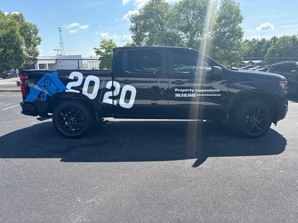 Used 2025 Black Chevrolet Custom image 2
