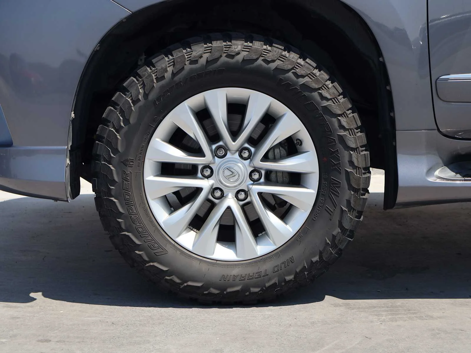 Used 2016 Nebula Gray Pearl Lexus  image 11