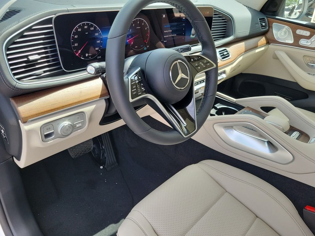 New 2026 Polar White Mercedes-Benz GLS 450 image 21