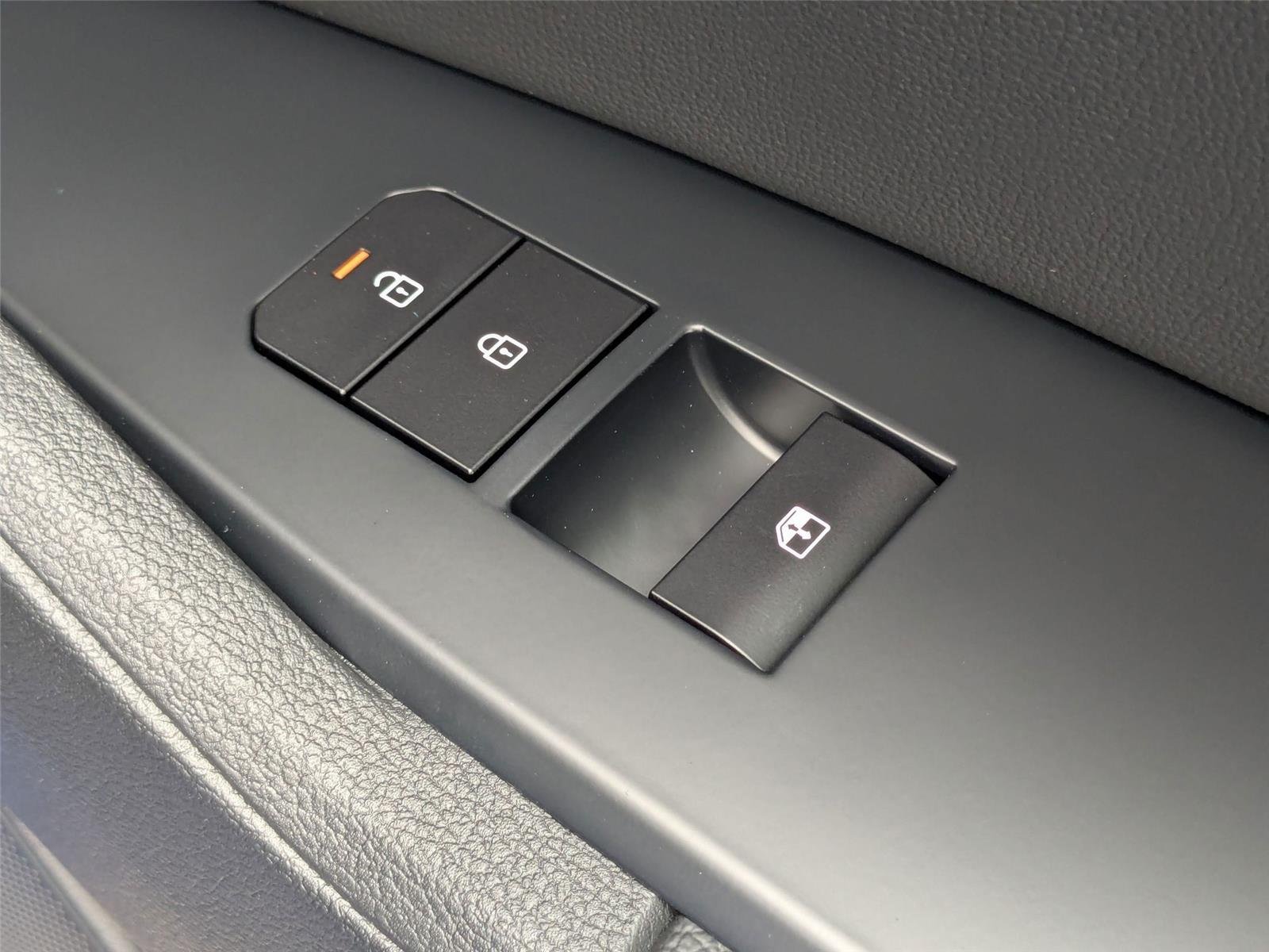 2026 Kia Sportage X-Line - Photo 36