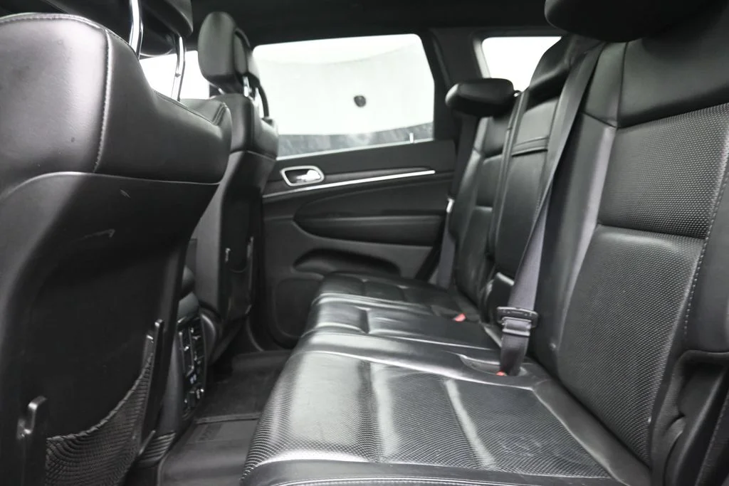 Used 2018 White Jeep Limited image 14