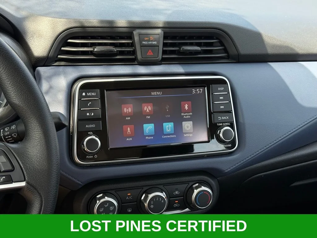 Used 2024 White Nissan 1.6 SV image 13