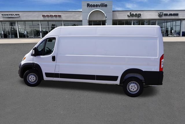New 2026 Bright White Clear-Coat Exterior Paint RAM High Roof image 8