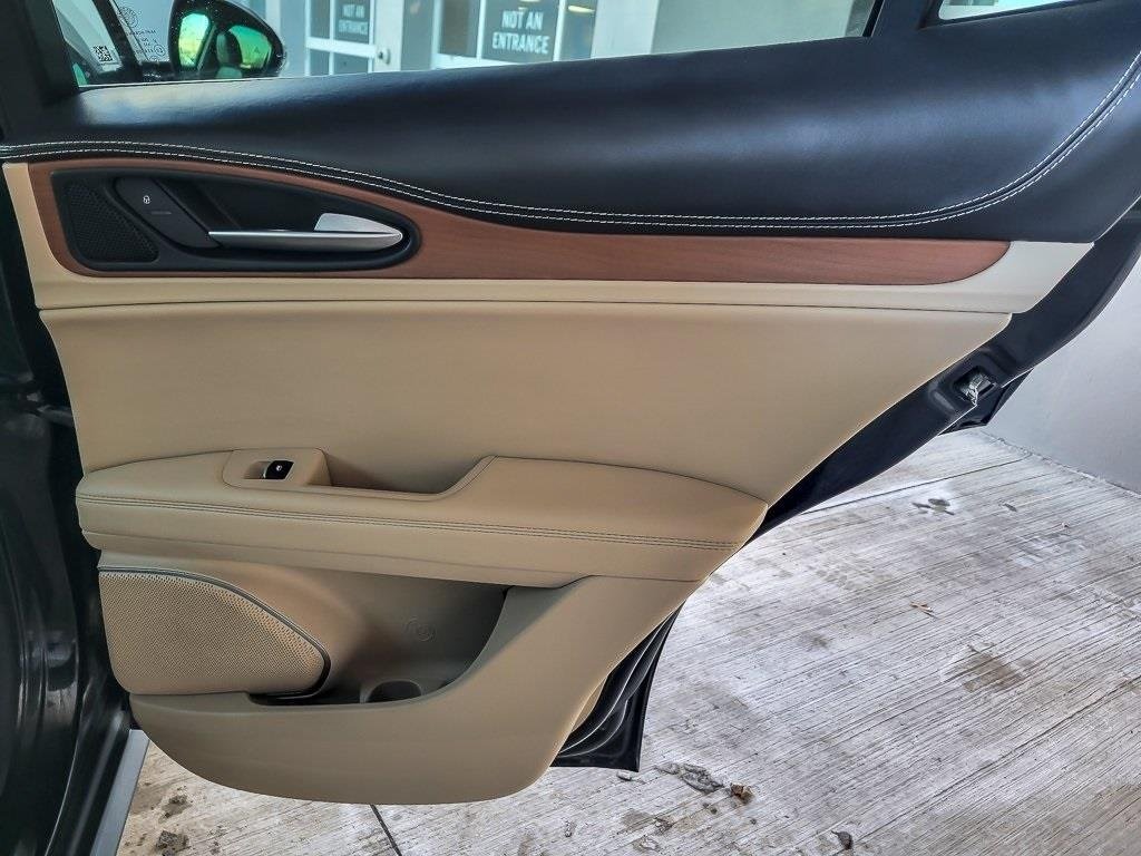 2019 ALFA ROMEO STELVIO - Image 21