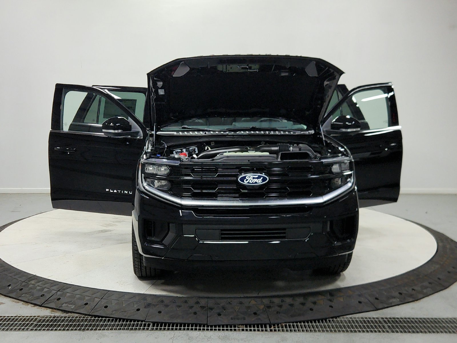 New 2027 Agate Black Metallic Ford MAX Platinum image 11