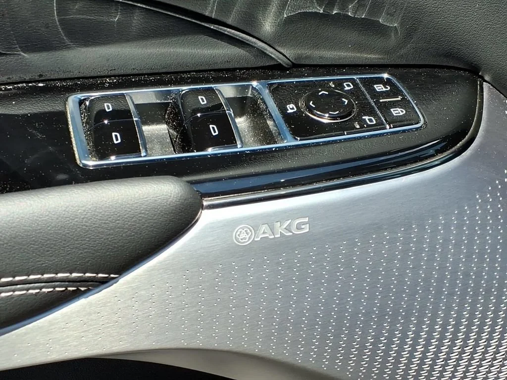 2024 Cadillac LYRIQ Sport 2 - Photo 21