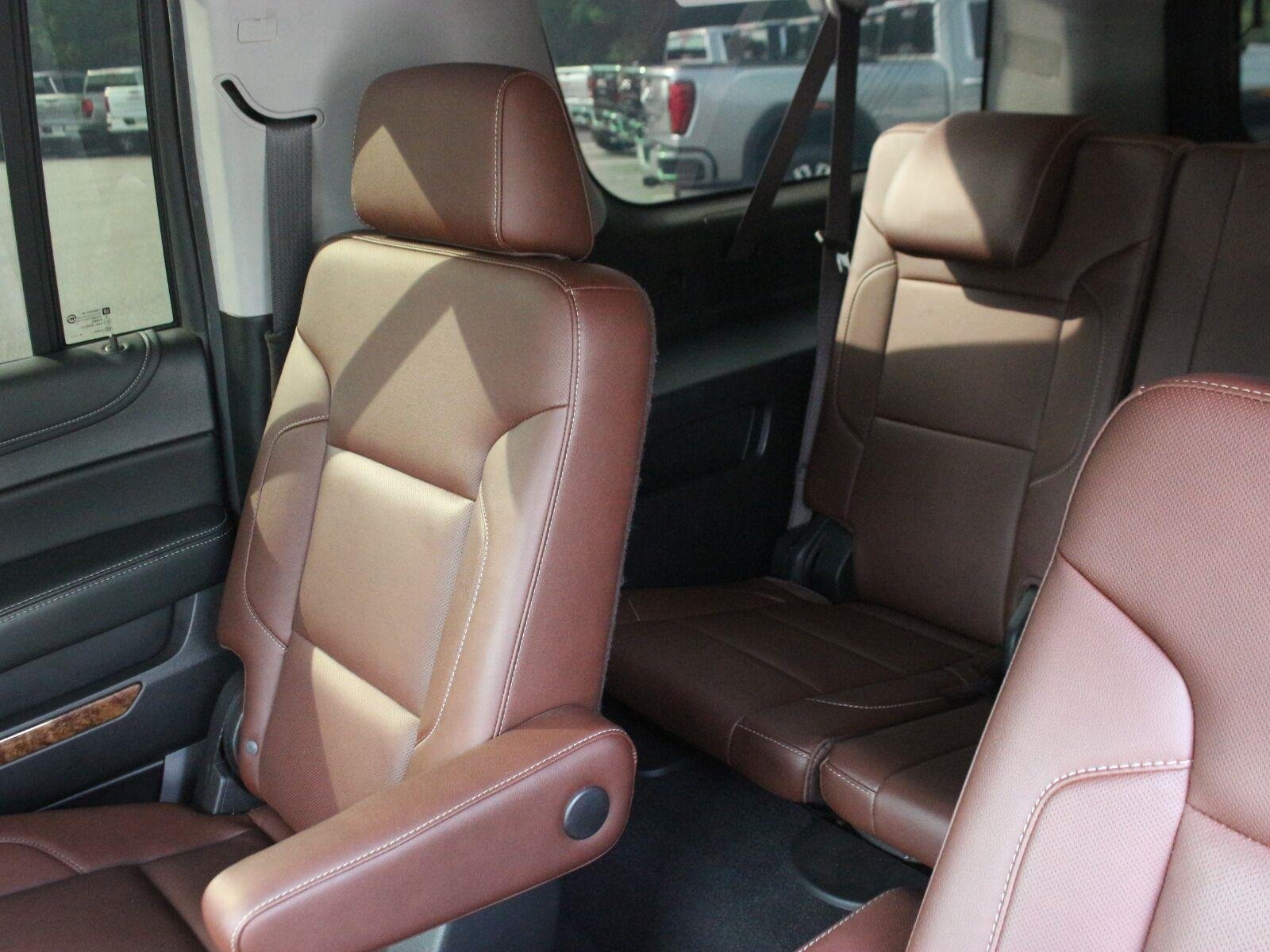 Used 2020 BLACK Chevrolet Premier image 36