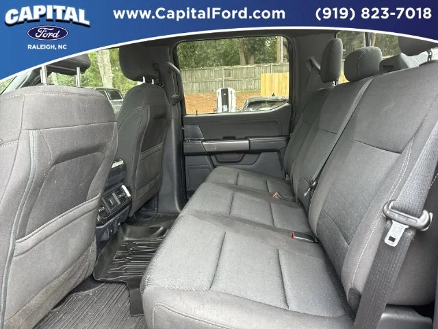 Used 2023 Black Ford XLT image 16
