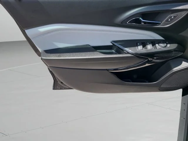 New 2026 Mosaic Black Metallic Chevrolet LT image 20