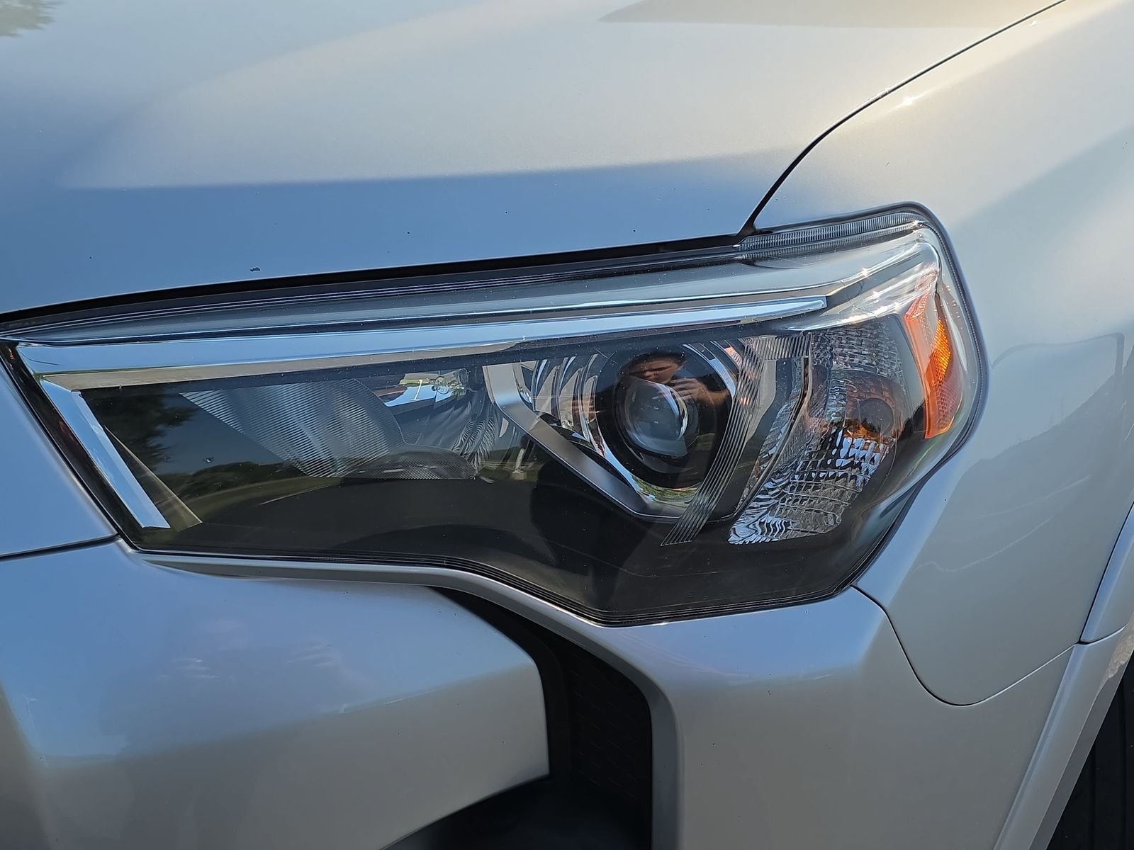 Used 2022 Silver Toyota SR5 Premium image 30