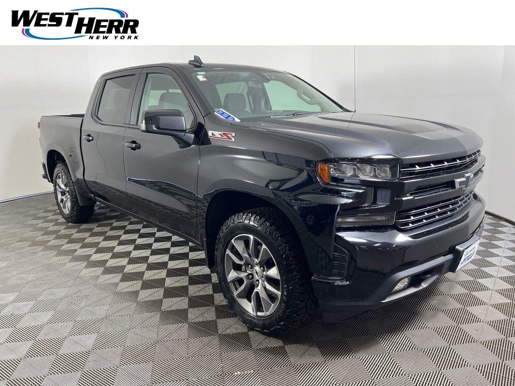 Used 2022 Black Chevrolet RST image 1