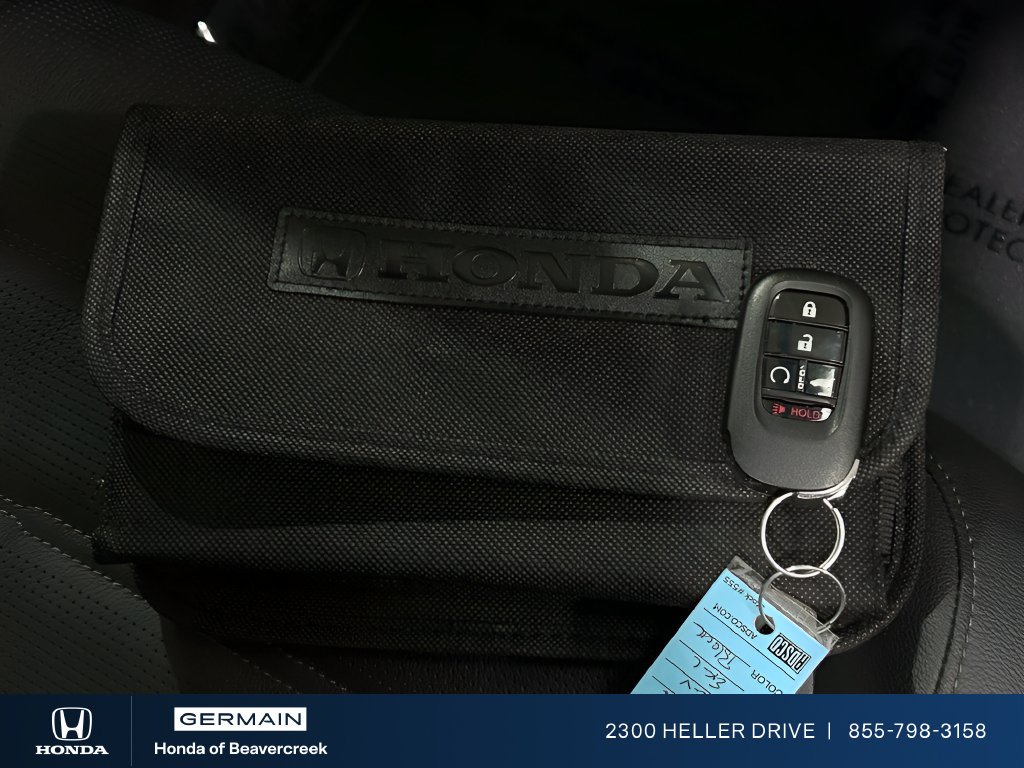 Used 2024 Crystal Black Pearl Honda EX-L image 25