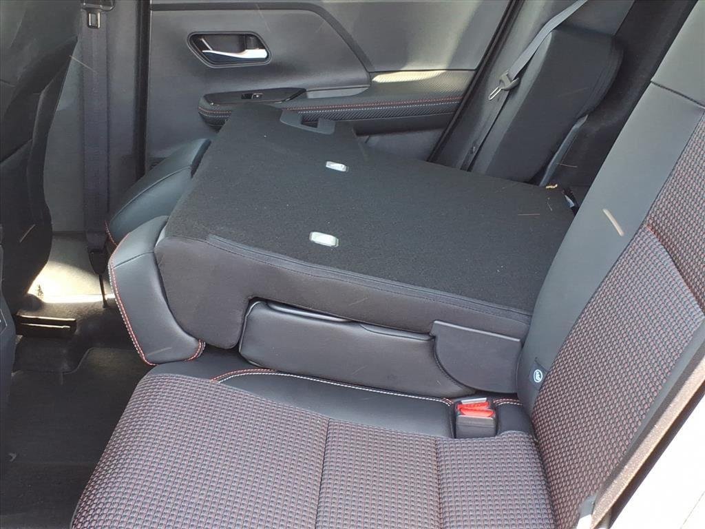 2025 Nissan Kicks SR AWD - Photo 23