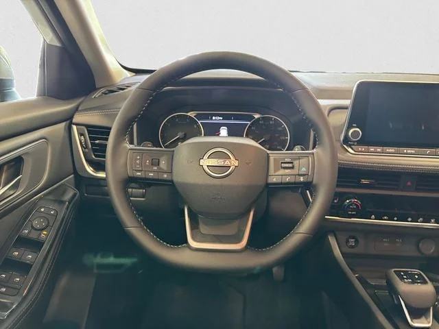New 2026 Everest White Pearl Tricoat Nissan SV image 13