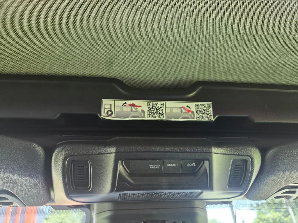 Used 2025 Black Jeep Rubicon image 18