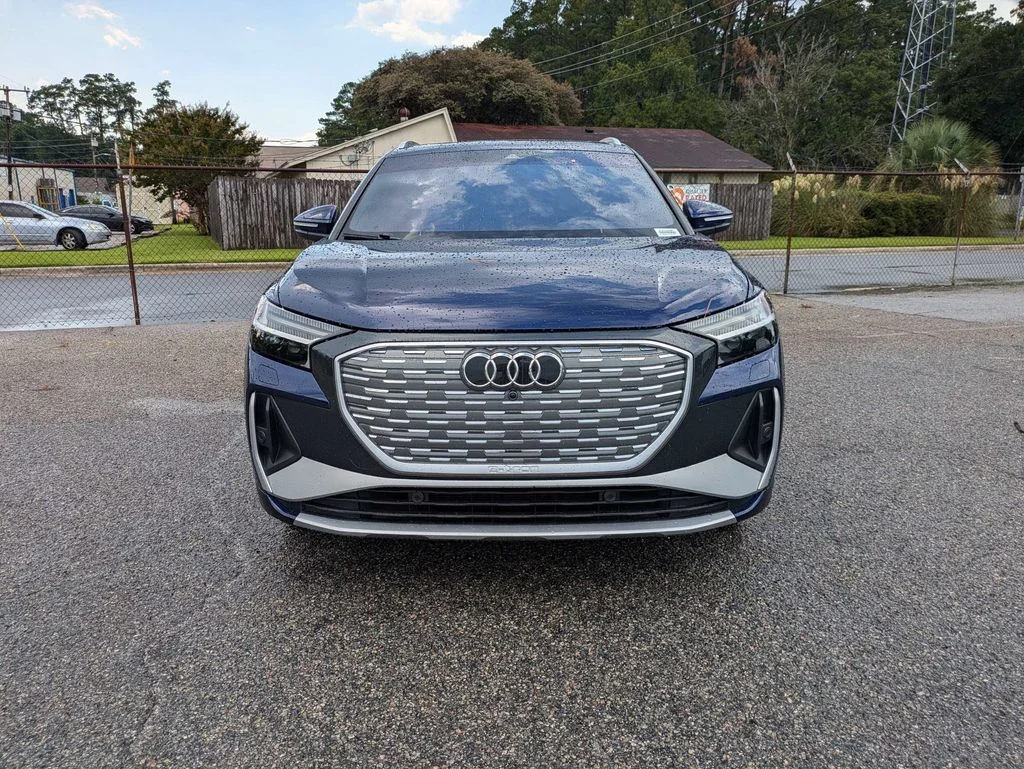 Used 2025 Navarra Blue Metallic Audi Prestige image 9