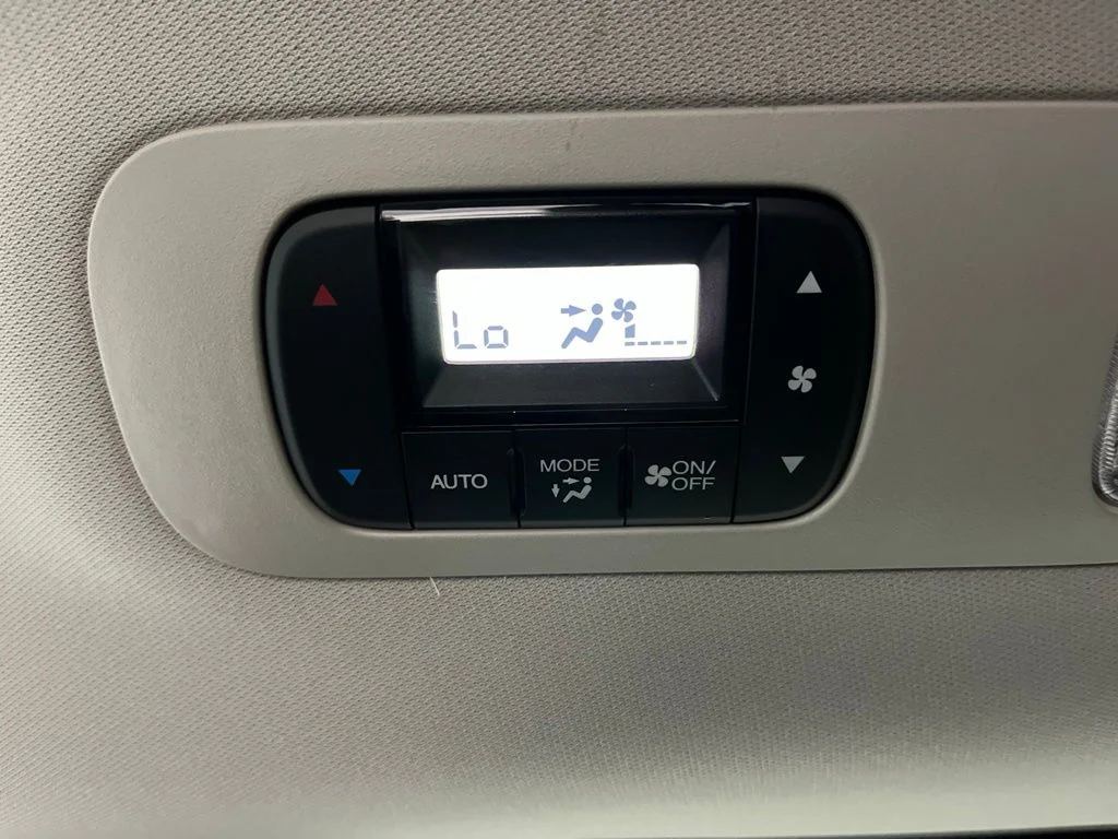 2025 Honda Odyssey Touring - Photo 31