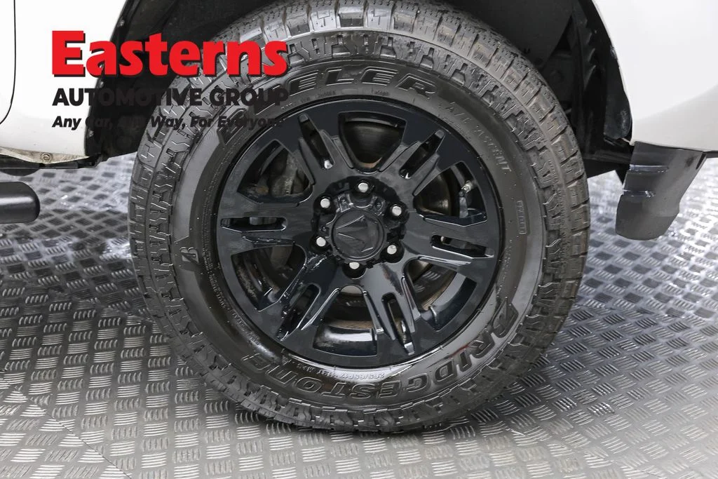 Used 2021 White Toyota SR image 31