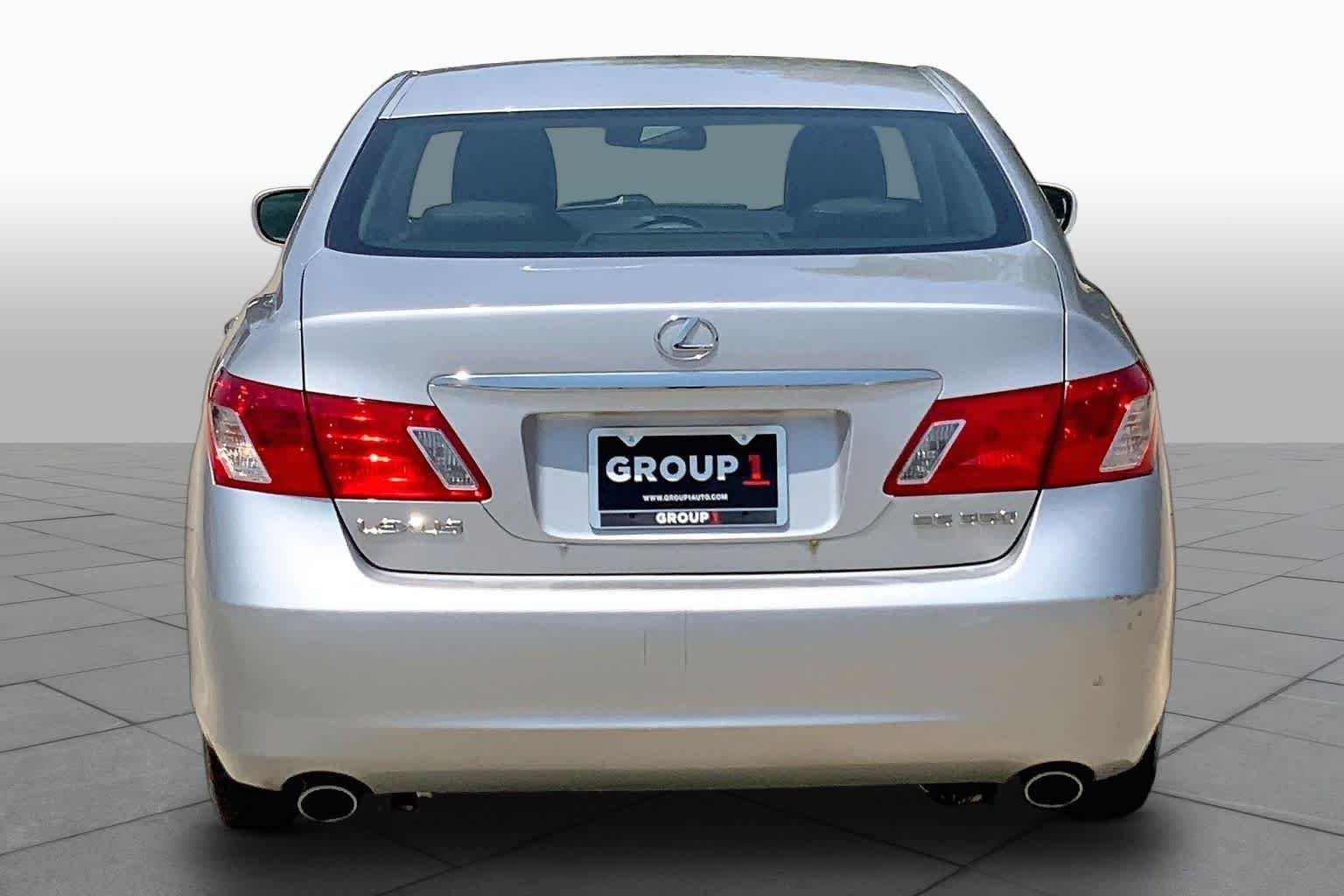 Used 2007 Tungsten Metallic Lexus  image 4