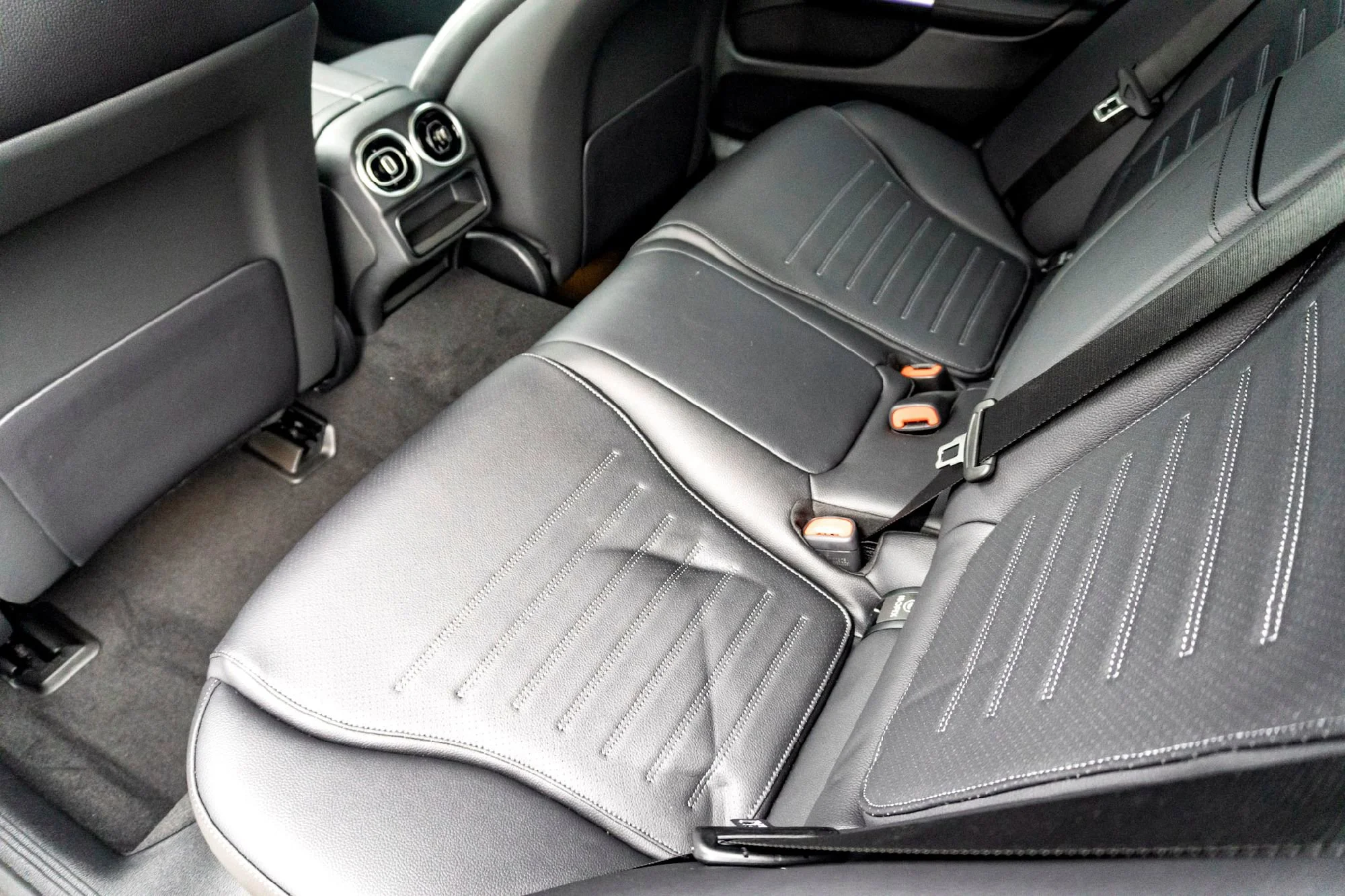 Certified Used 2025 Alpine Mercedes-Benz C 300 image 27