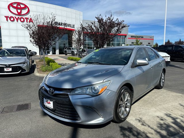 2016 Toyota Camry XLE