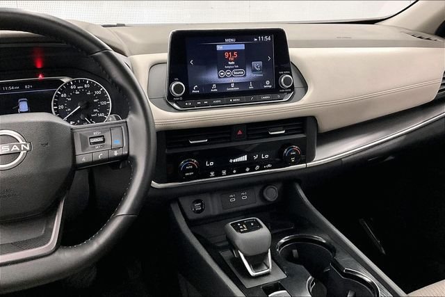2025 Nissan Rogue SV - Photo 7