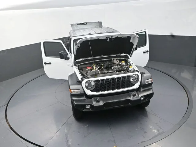 Used 2024 White Jeep Sport S image 29