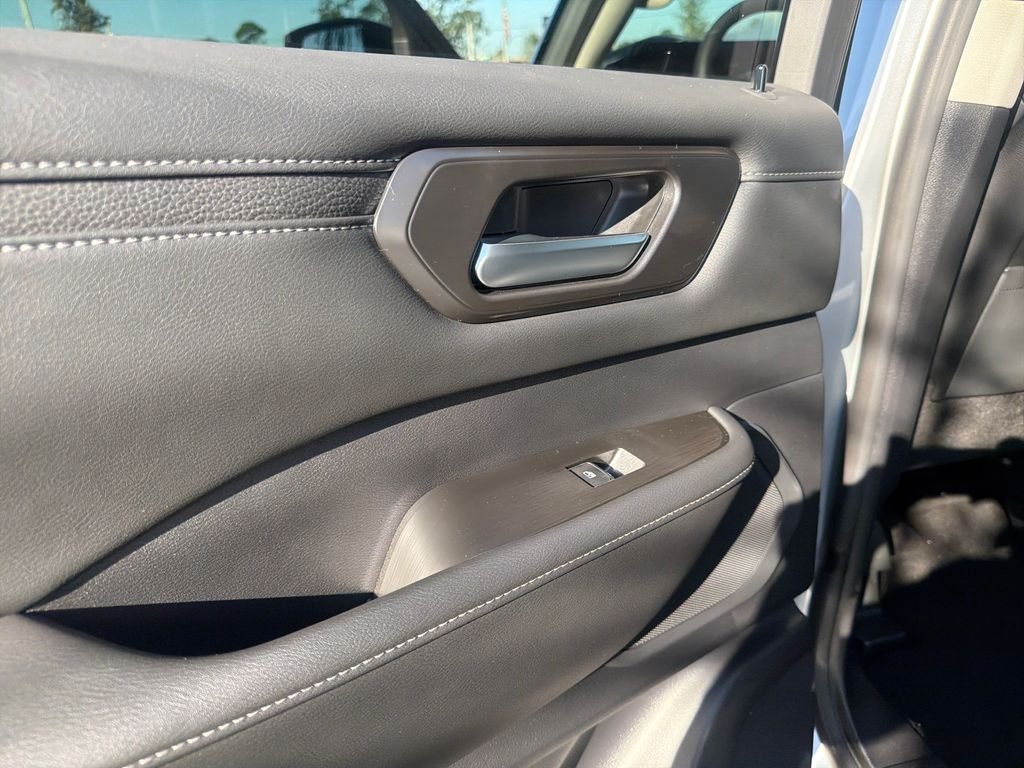 New 2026 Nissan Armada SV 4D Sport Utility