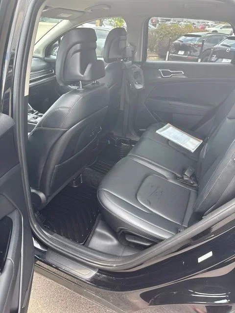 Used 2024 Black Kia EX image 5