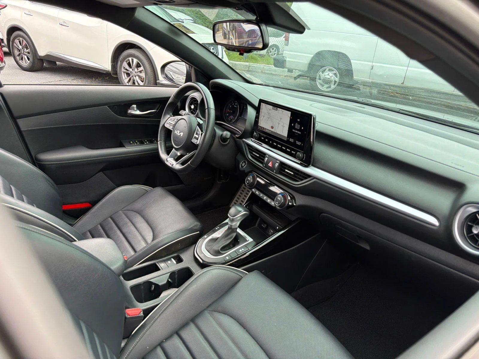 Used 2024 Black Kia GT-Line image 8