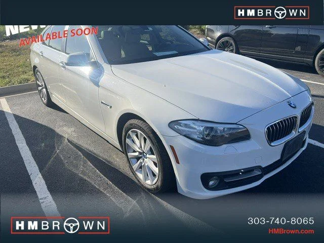 Used 2016 Alpine White BMW 535i xDrive image 1
