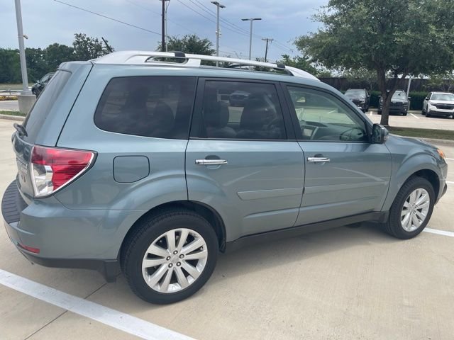 Used 2012  Subaru 2.5X image 3