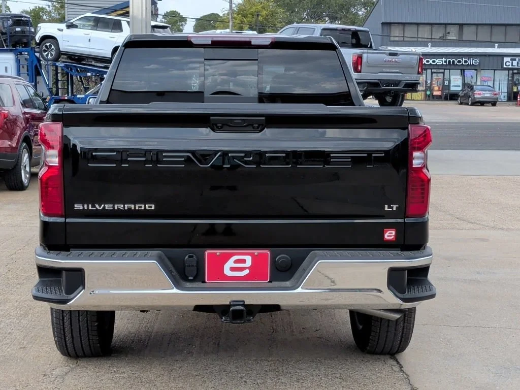 2026 Chevrolet Silverado 1500 LT - Photo 7