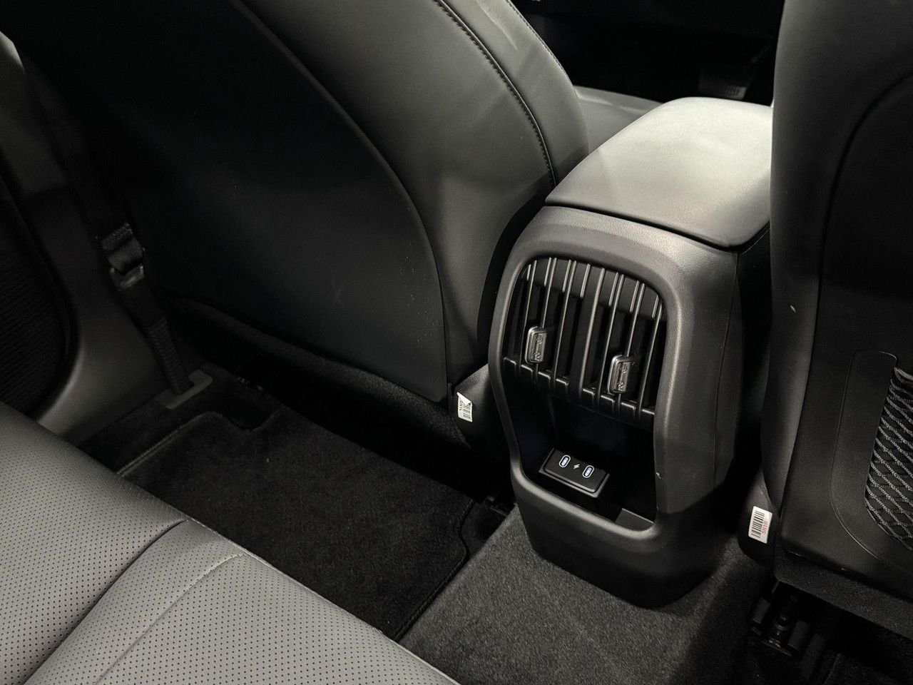 New 2026 Atlas White Hyundai Limited AWD image 7