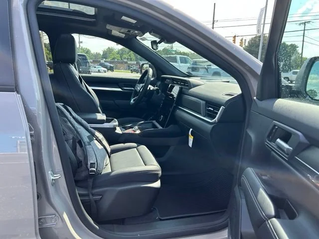 New 2027 Riverstone Metallic GMC Elevation image 9