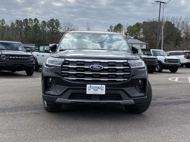 New 2026 Black Ford Active image 8