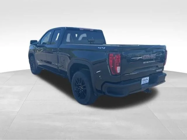 Used 2024 Onyx Black GMC Elevation image 4