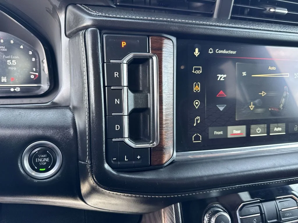 Used 2023 White GMC Denali Ultimate image 20