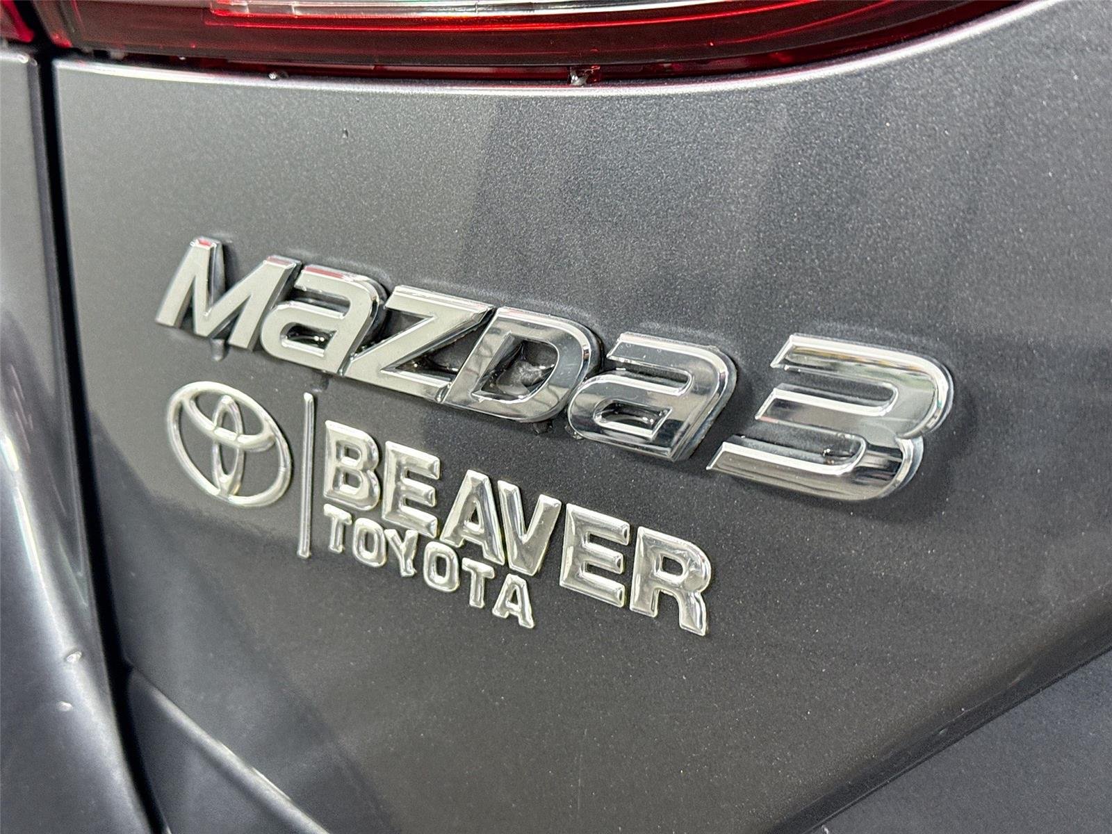 Used 2015 Meteor Gray Mica Mazda i Sport image 13