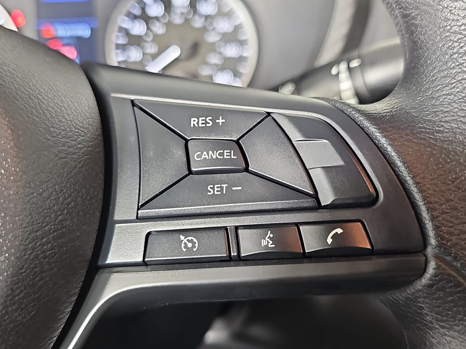 Used 2025 Gray Nissan S image 17