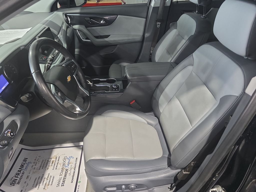 Used 2021 Black Chevrolet LT image 13